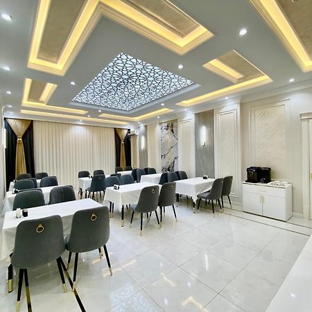 Isakhoja Hotel Hive Dış mekan fotoğraf