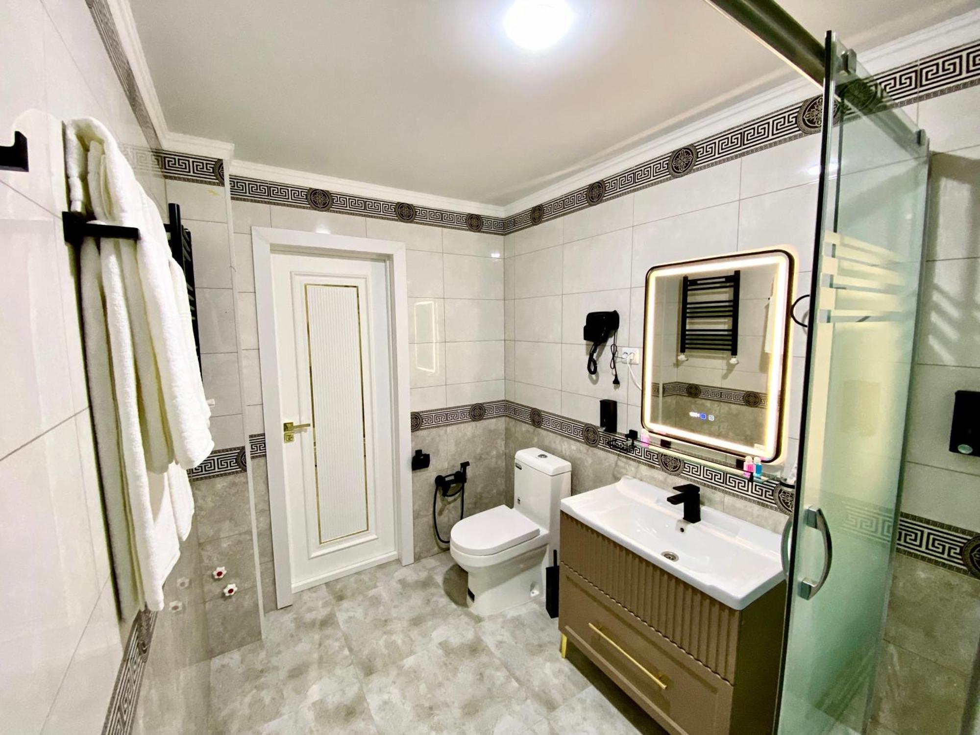 Isakhoja Hotel Hive Dış mekan fotoğraf